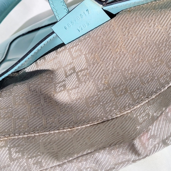 🍭GUCCI PATENT CALFSKIN TEAL BAG 🍭 - Picture 9 of 11